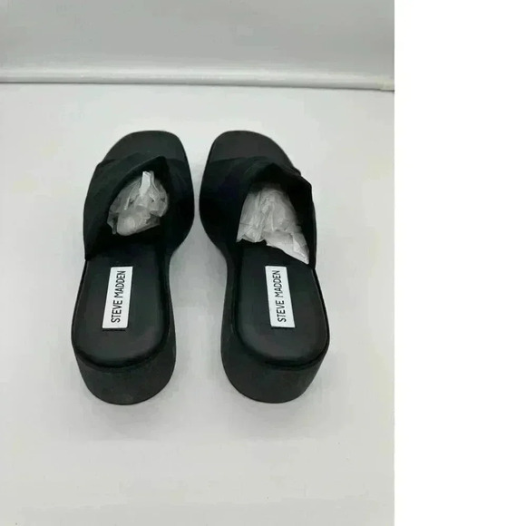 BRAND NEW Steve Madden SLINKY Black Platform Slide Sandals - Picture 4 of 6